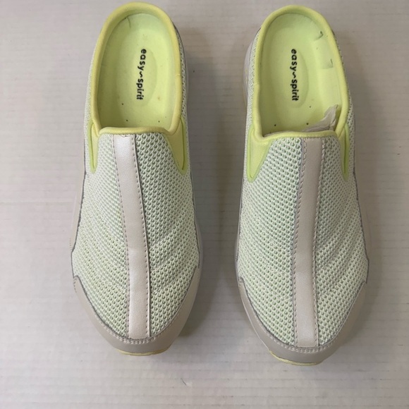 Easy Spirit Women's TravelTime Walking Mule Sneaker Slip-On - Picture 3 of 11